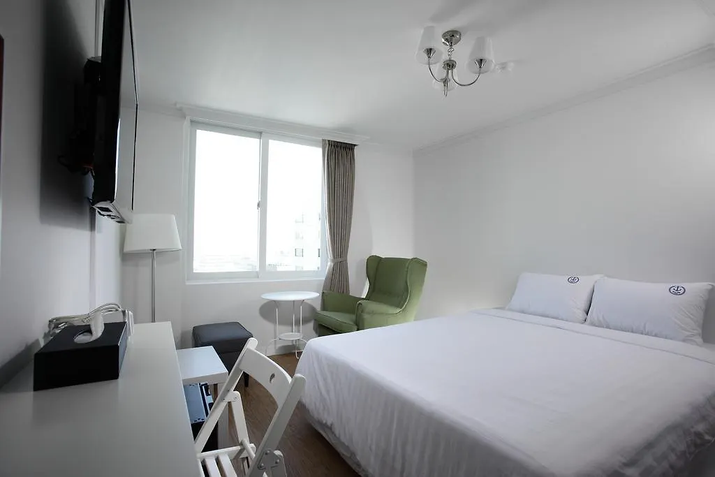 Hillside Hotel Busan