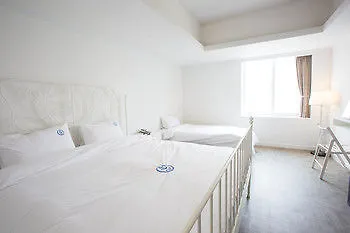 Hillside Hotel Busan 3*,