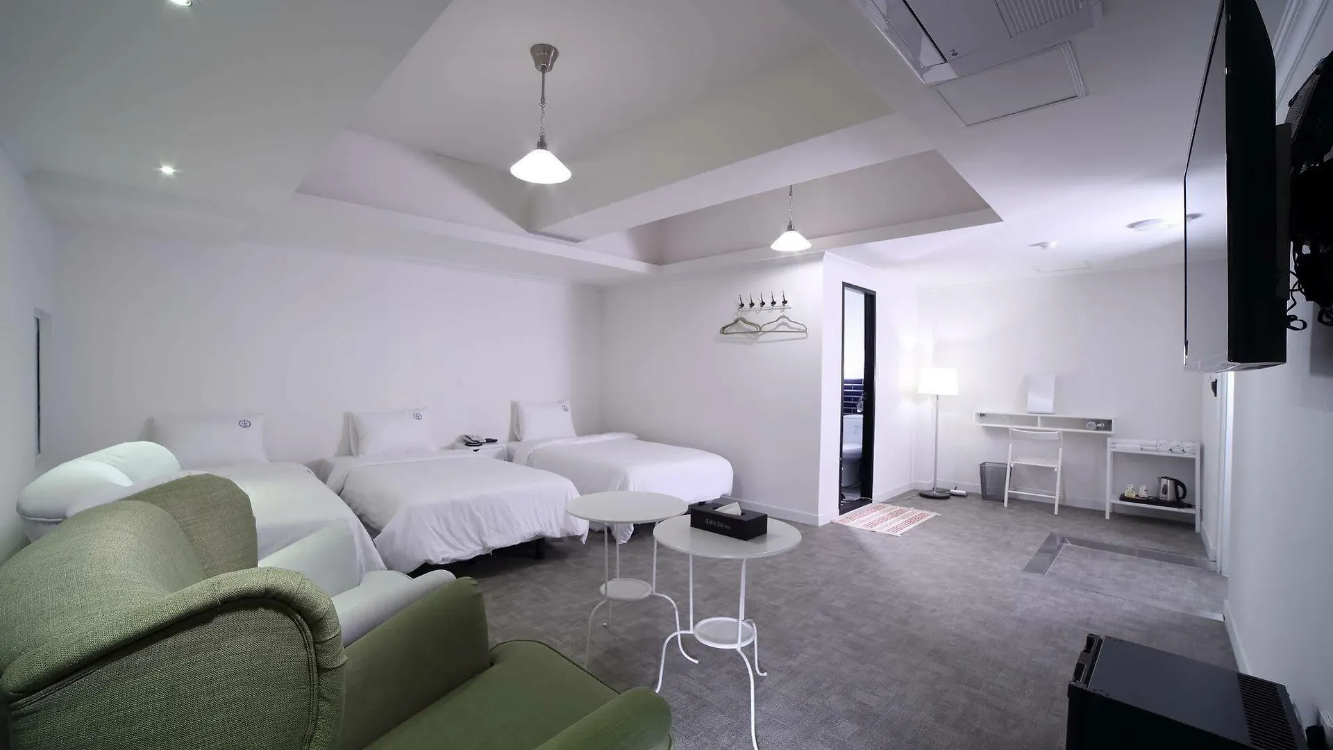 Hillside Hotel Busan
