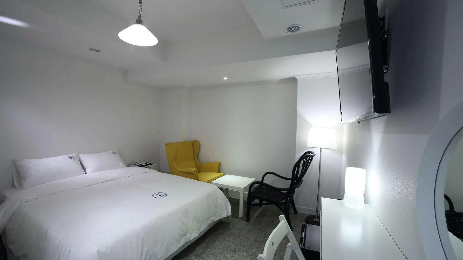 Hillside Hotel Busan